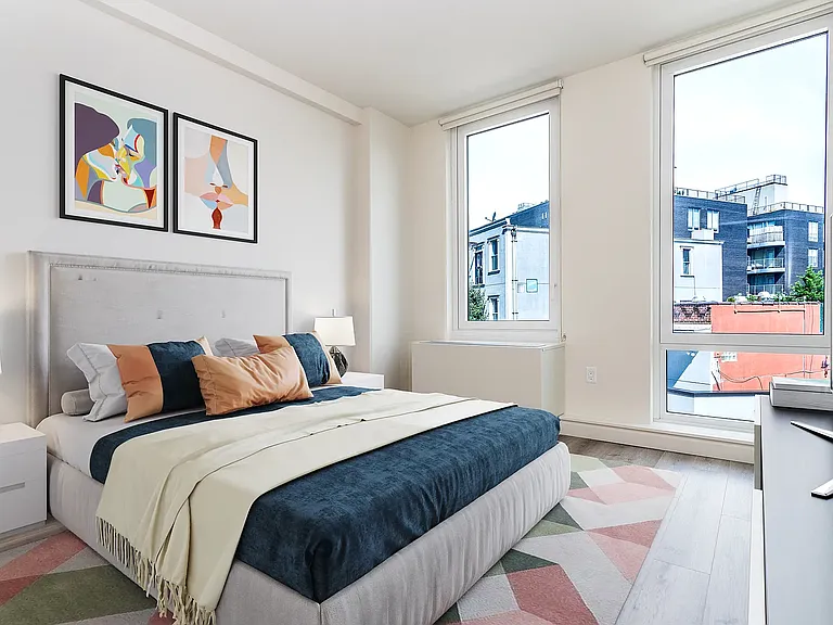 12 Eckford St #8C — Photo 11