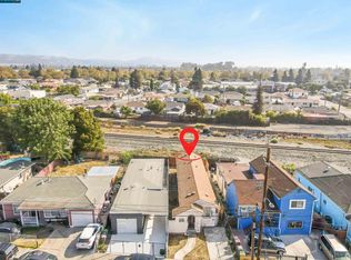 414 Douglas Ave, Oakland, CA 94603