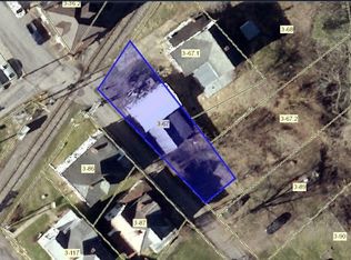 103 Hill St, Sistersville, WV 26175