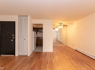 521 W Briar Pl UNIT 714-B, Chicago, IL 60657