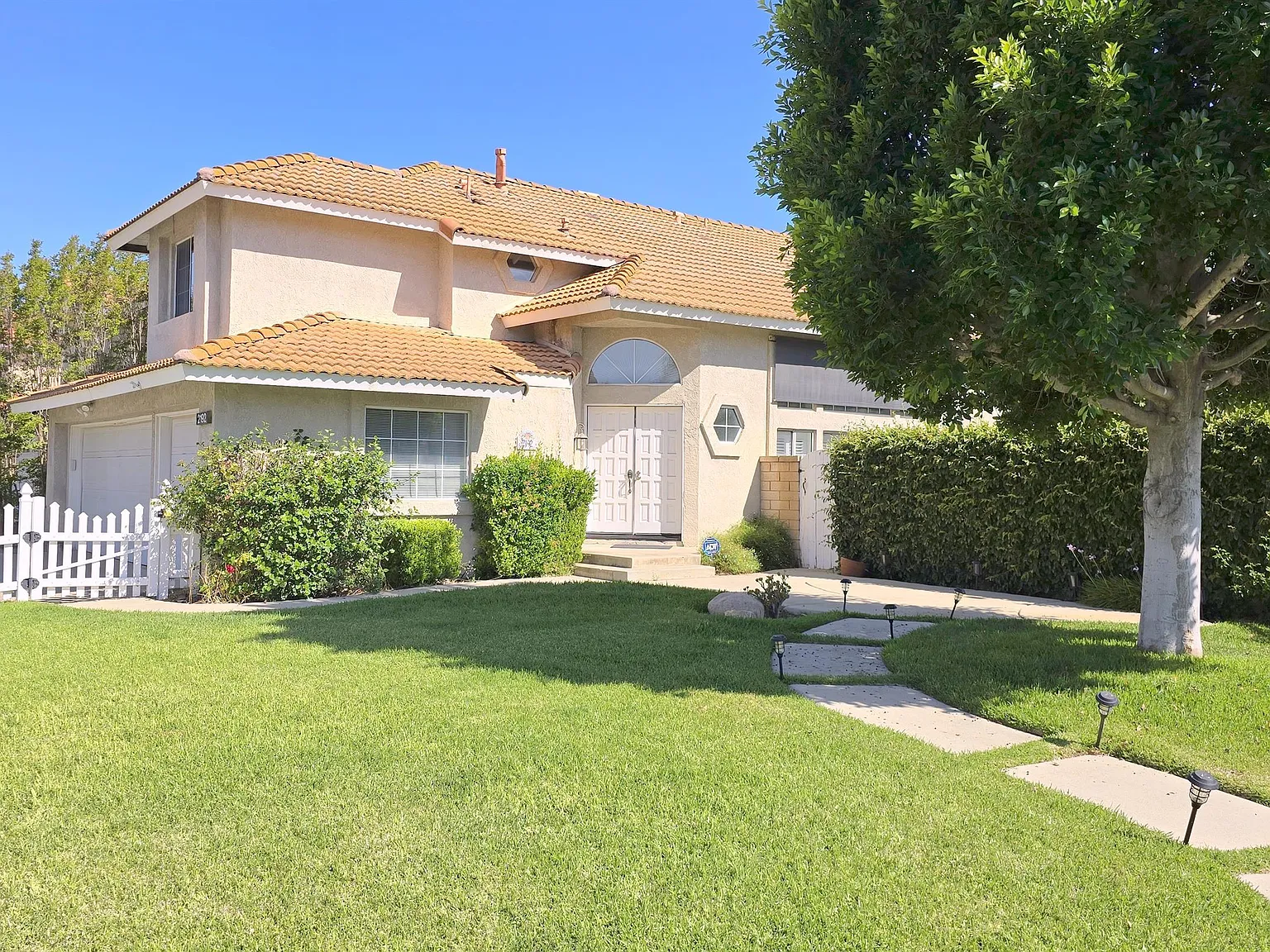 2192 Hedgerow Lane Chino Hills Ca 91709 — Photo 1