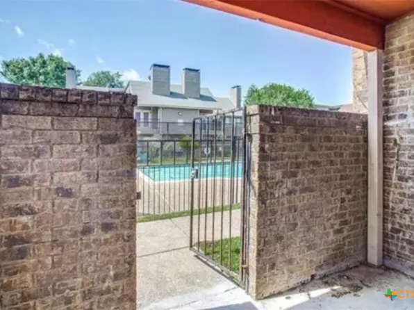 9839 Walnut St APT T201, Dallas, TX 75243