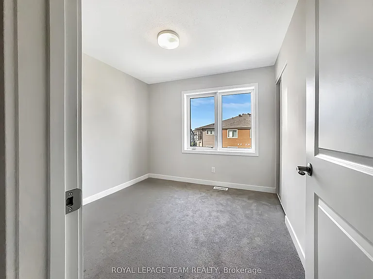 946 Chapman Mills Dr — Photo 18