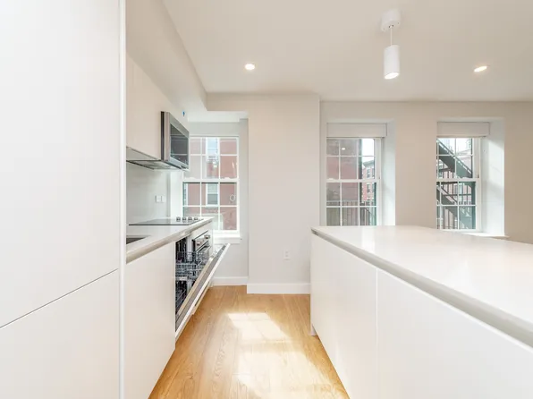 22 Fleet St, 22 Fleet St #7, Boston, MA 02113
