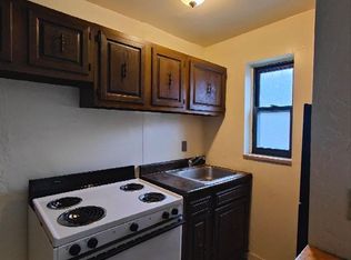 330 Greenlee Rd #17, Pittsburgh, PA 15227