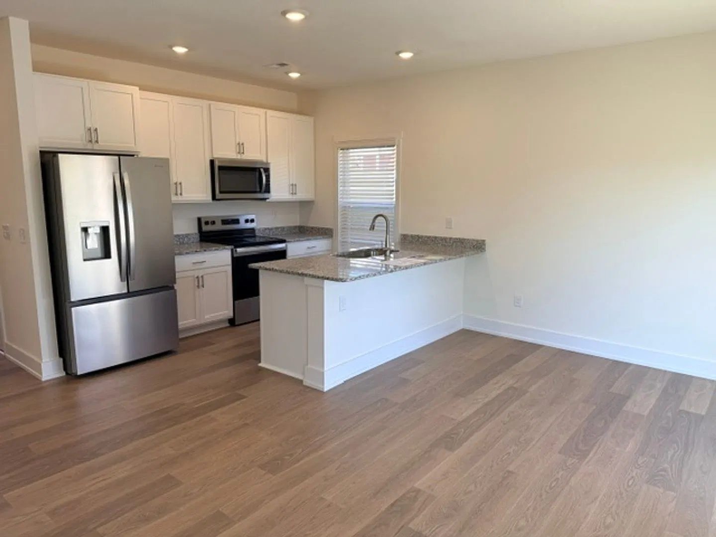 Seymour 37865 - 3 bedroom 2. — Photo 3