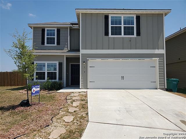1st image of 10923 CHATHAM CT