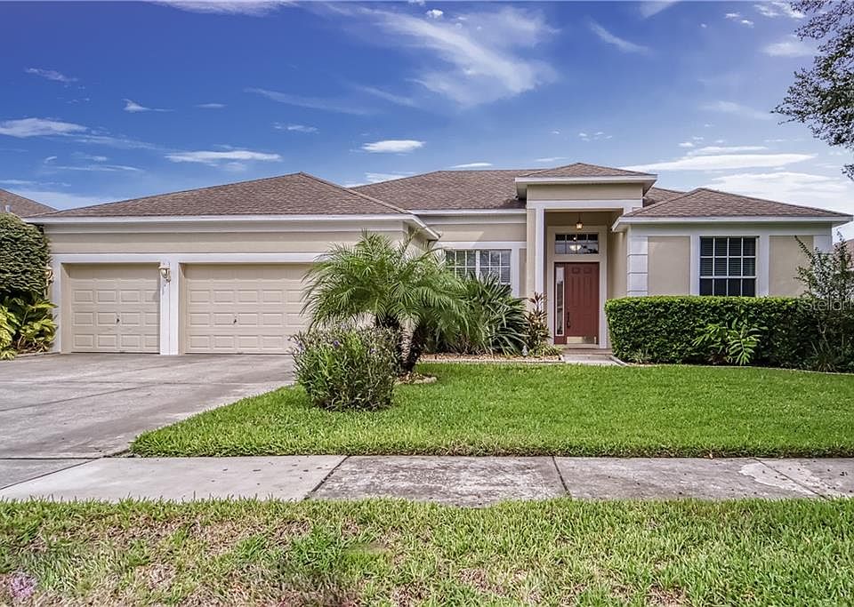 1st image of 2806 Abbey Grove Dr