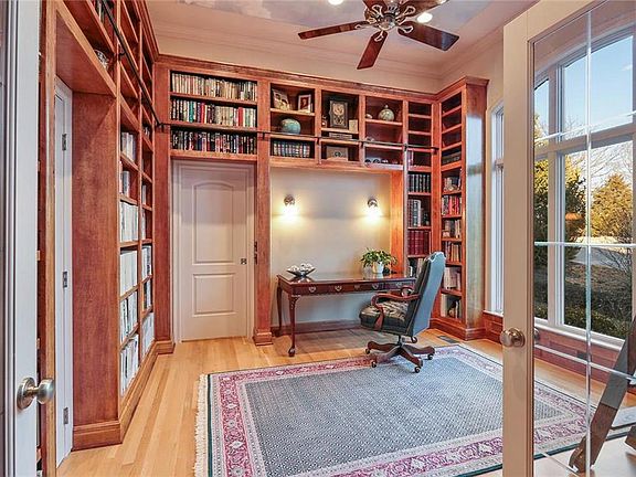 4th image of 5026 Arapahoe St