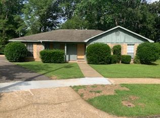 6009 Glencrest Ct, Mobile, AL 36609