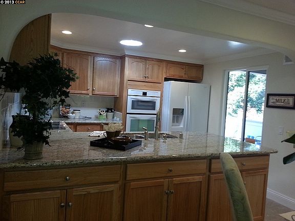 4th image of 2533 Pine Knoll Dr Unit 5