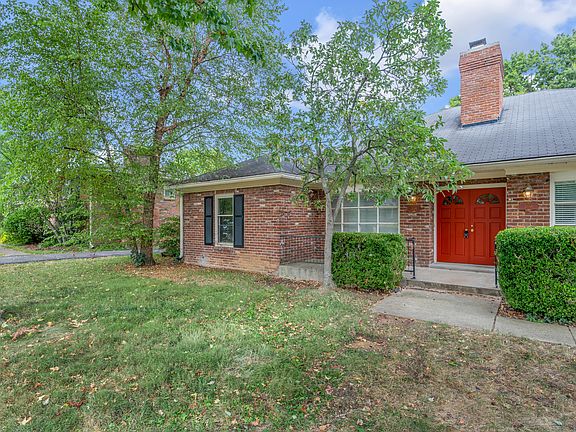 2nd image of 3386-3388 Moundview Ct