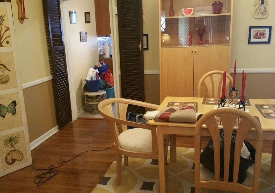Dining room FURNISHED