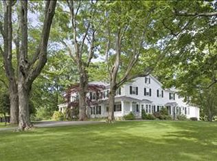 316 Old Quaker Hill Rd, Pawling, NY 12564