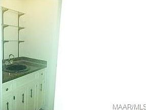 5th image of 3939 Beardsley Dr
