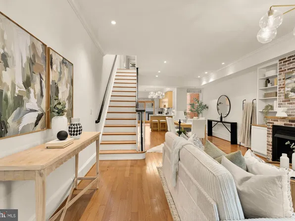 502 12th St NE, Washington, DC 20002