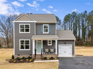 10413 Dakins Dr, North Chesterfield, VA 23236