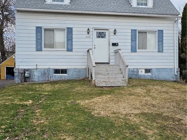 203 Wilmont Rd, Syracuse, NY 13219