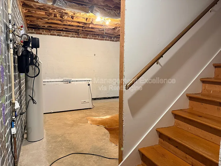 1208 Nottingham Dr — Photo 40