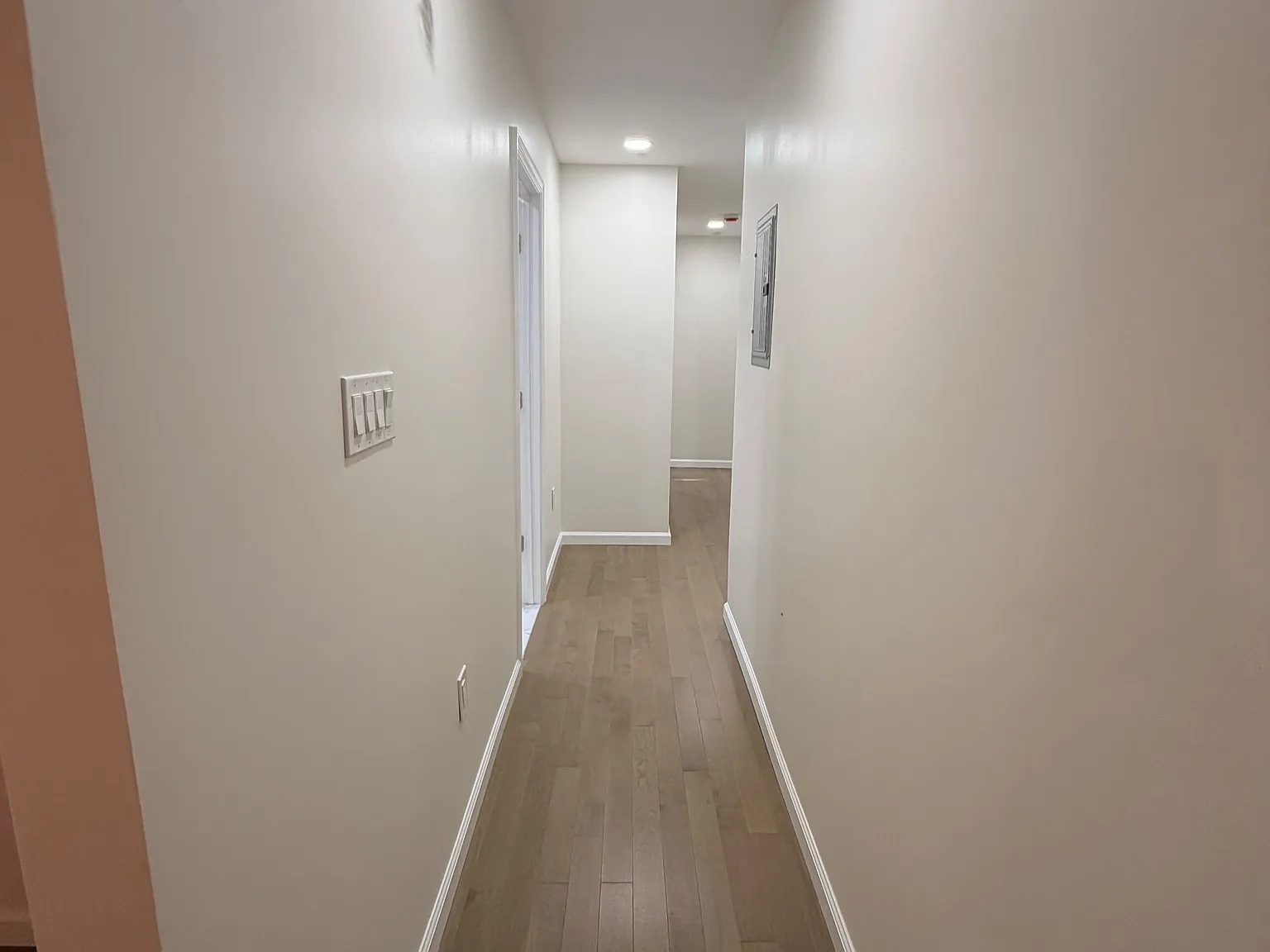 4 bed, 1200 sqft, $3,200 — Photo 4