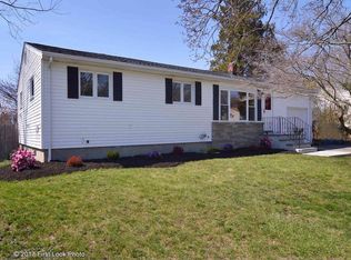 123 Stony Acre Dr, Cranston, RI 02920