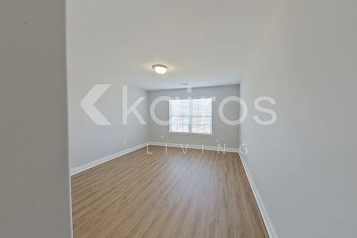 228 Western Red Cedar Dr — Photo 19