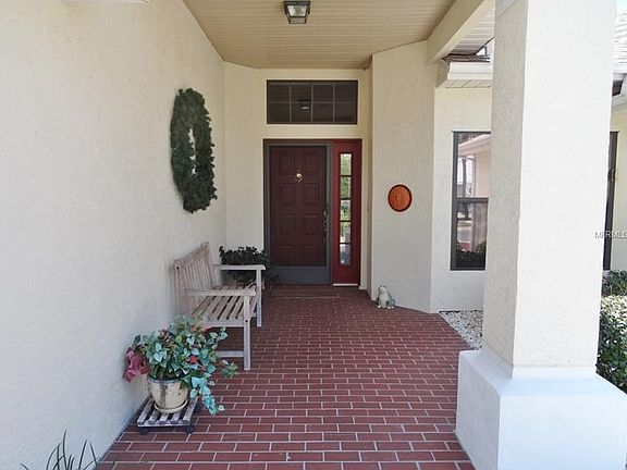 3rd image of 316 Caloosa Woods Ln