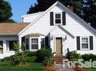 717 Humphrey St, Swampscott, MA 01907