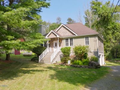 22 Meadows Ct, Hawley, PA, 18428