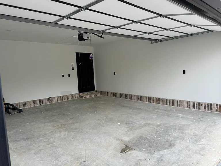 2310 Rector Rd — Photo 3