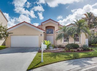 1237 Falls Blvd, Weston, FL 33327