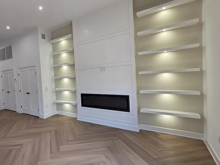 1047B Anderson Ave — Photo 33