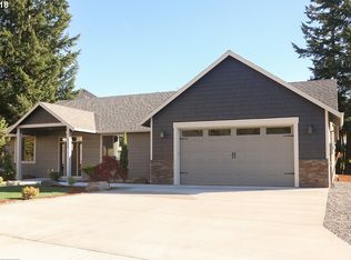 1230 NE Stair Way, Estacada, OR