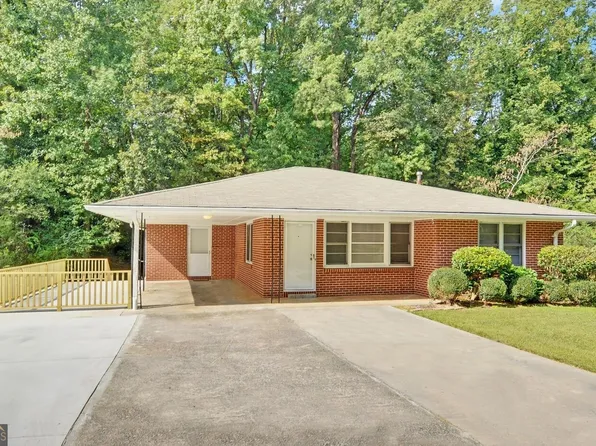 192 Poplar St, Toccoa, GA 30577