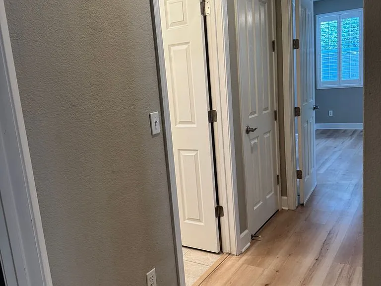 576 Sutherland Ranch Ln — Photo 11