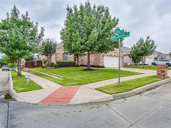 3rd image of 4801 Jodi Dr