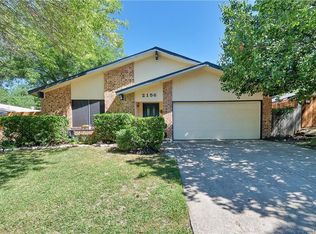 2156 Loma Alta Dr, Bedford, TX 76021