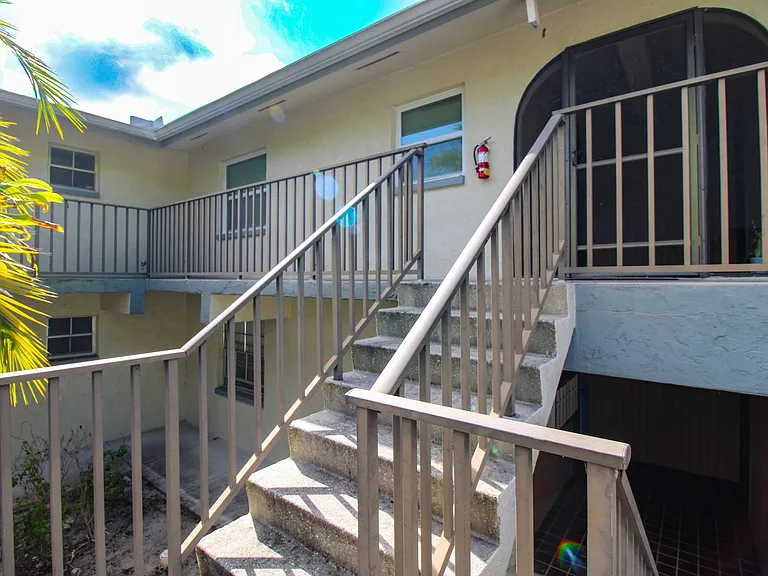 4300 Gulfstream Dr #2D — Photo 26