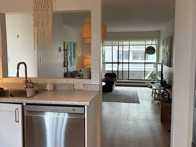 1363 Clyde Ave #307 — Photo 15