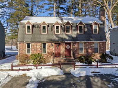221 Wellman Ave Unit 221, North Chelmsford, MA, 01863
