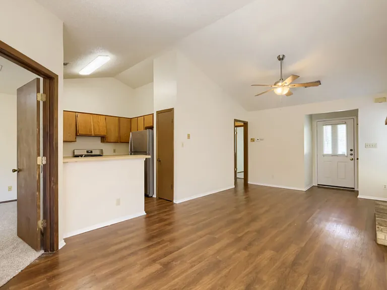 2504 Howellwood Way #A — Photo 5