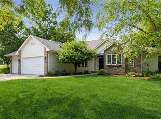 3508 River Ridge Ct NE, Cedar Rapids, IA 52402