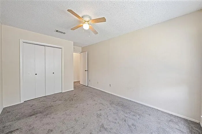 1015 E Yager Ln #84 — Photo 11