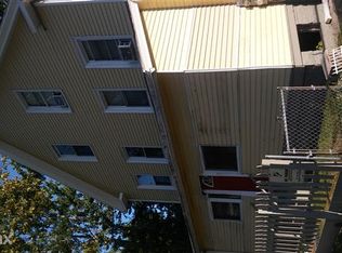 115 Washburn St, Springfield, MA 01107