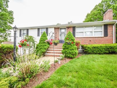 115 Kingston Rd, Waltham, MA, 02451