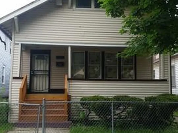 12027 S Lafayette Ave, Chicago, IL 60628