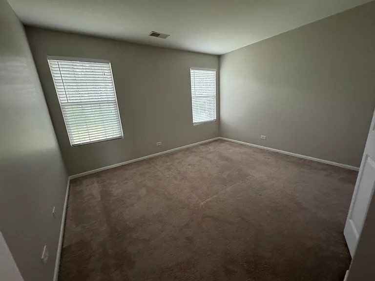 2399 Stoughton Cir #2399 — Photo 11