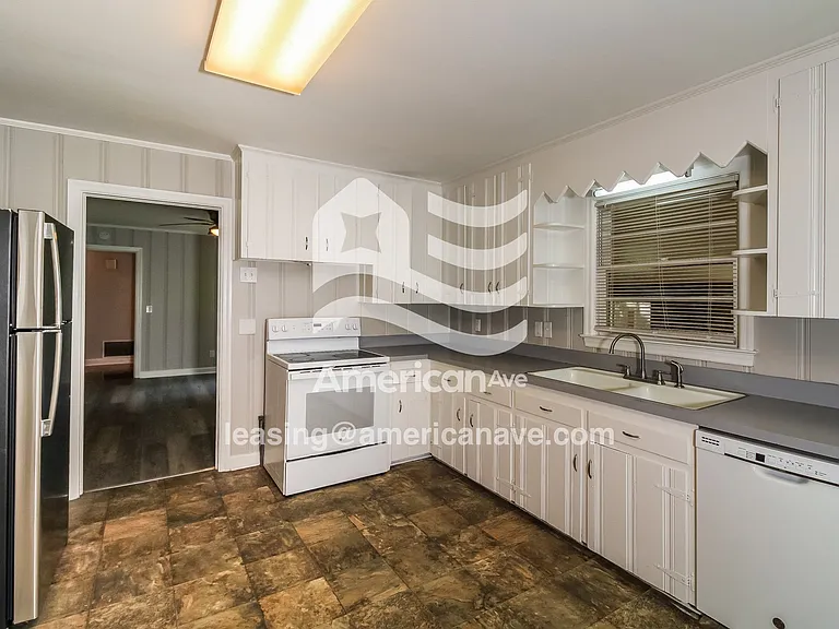1574_006_wm_-_kitchen_12877022.jpg