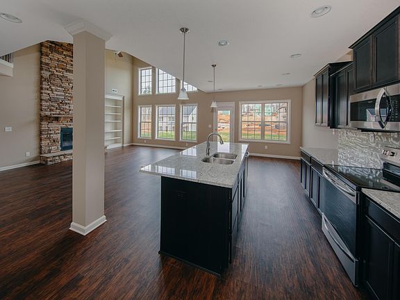 4th image of 2617 Blackberry Ridge Blvd