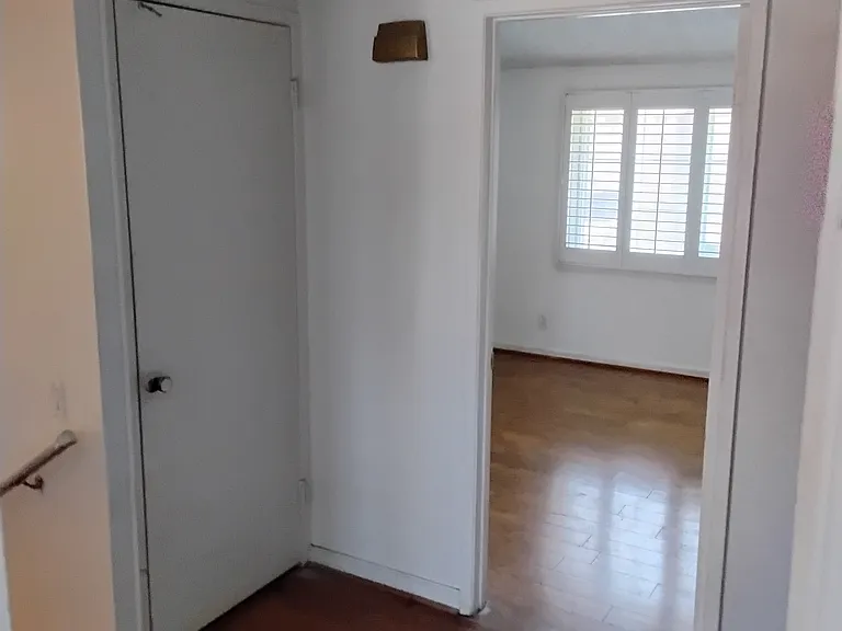 3500 W Manchester Blvd #179 — Photo 12